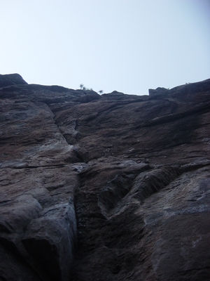 Looking up the crack at Widgi Creek - Bouldering Oregon